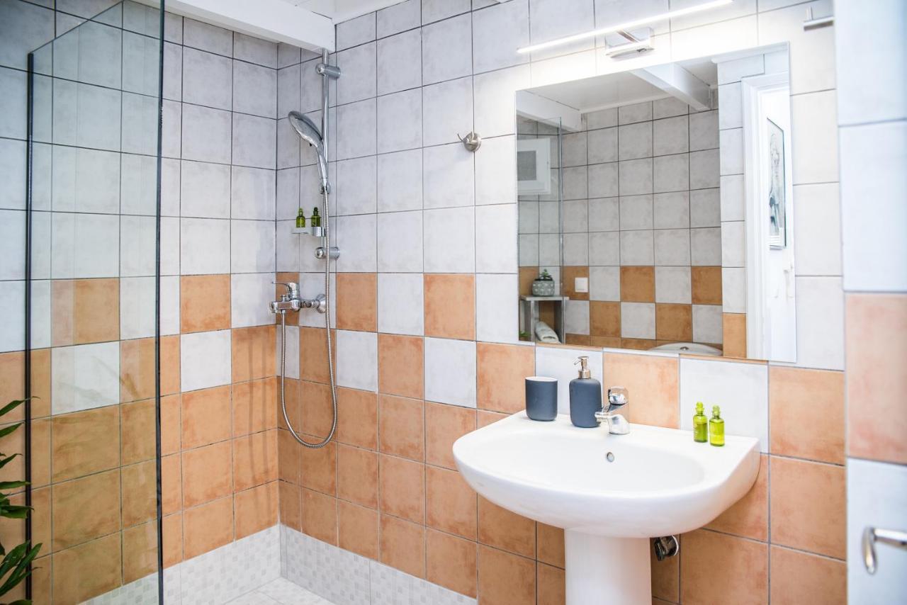 Mint Apartment Zakynthos Town Center エクステリア 写真