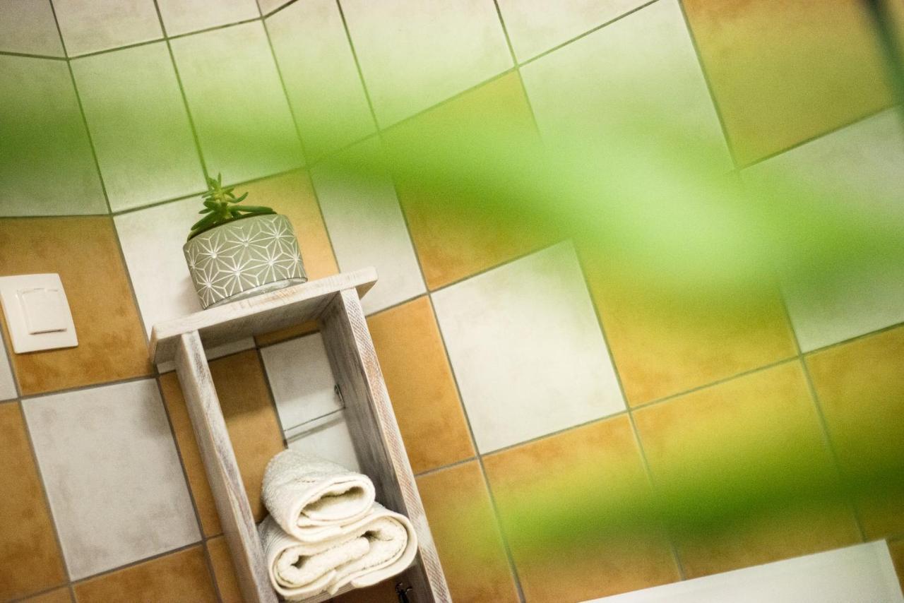 Mint Apartment Zakynthos Town Center エクステリア 写真